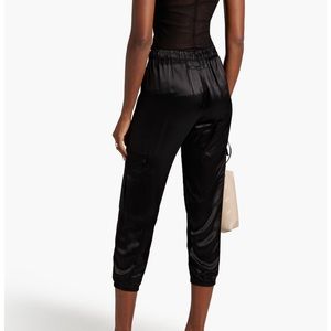 ⭐️ENZA COSTA Cropped cotton-sateen tapered pants Size 2⭐️